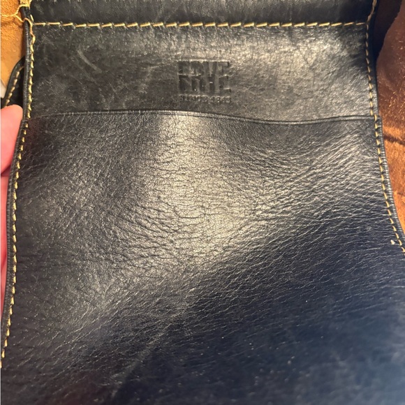 FRYE leather bucket harness handbag equestrian style - Picture 7 of 7